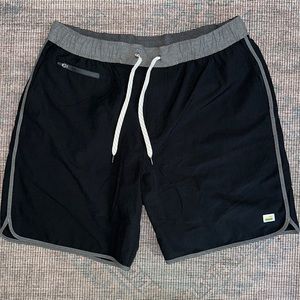 Vuori Men’s Boardshorts, Navy Blue/Grey, Large